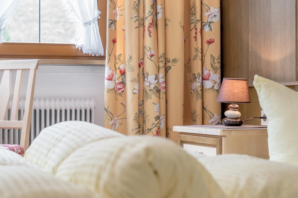 Ferienhaus Apart Sonnzeit Sölden Habitación foto