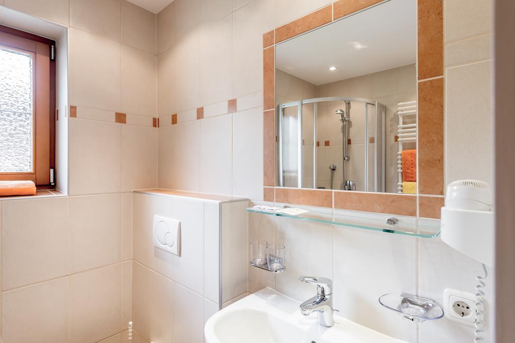 Ferienhaus Apart Sonnzeit Sölden Habitación foto